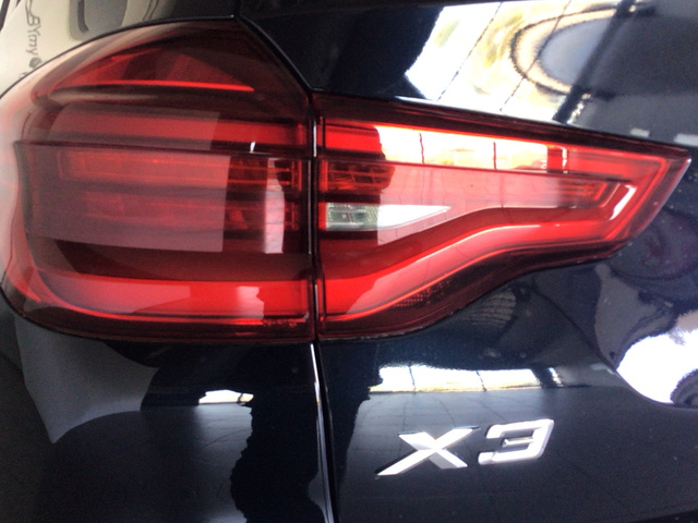 BMW X3 xDrive20d color Negro. Año 2022. 140KW(190CV). Diésel. En concesionario BYmyCAR Madrid - Algete de Madrid