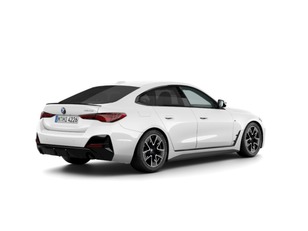 Fotos de BMW Serie 4 420d Gran Coupe color Blanco. Año 2024. 140KW(190CV). Diésel. En concesionario Movilnorte El Plantio de Madrid