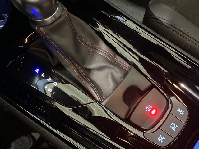 Toyota C-HR 180H GR Sport 135 kW (184 CV)