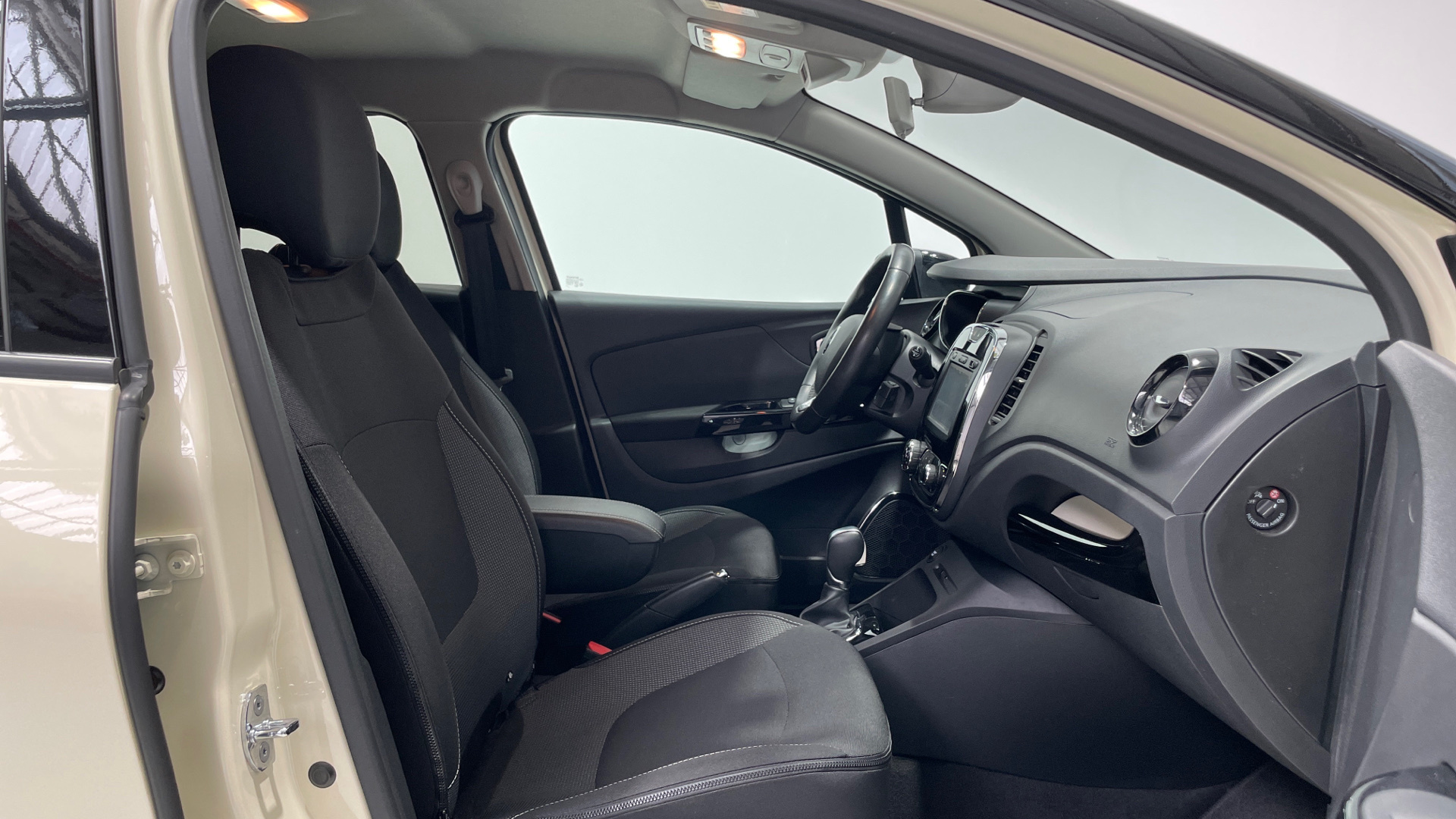 Renault Captur TCe 120 - 13