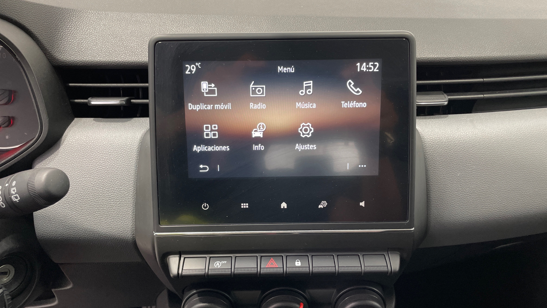 Renault Clio SCe 67 - 11
