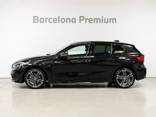 Fotos de BMW Serie 1 118i color Negro. Año 2024. 103KW(140CV). Gasolina. En concesionario Barcelona Premium -- GRAN VIA de Barcelona