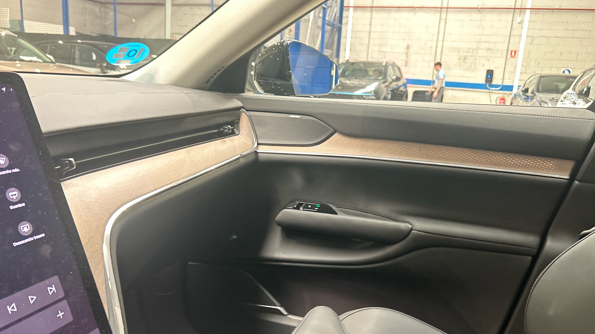 Volvo EX90 segunda mano 76473895 - 47