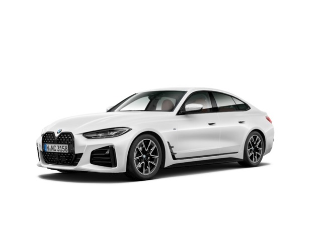BMW Serie 4 420d Gran Coupe color Blanco. Año 2024. 140KW(190CV). Diésel. En concesionario Movilnorte El Plantio de Madrid