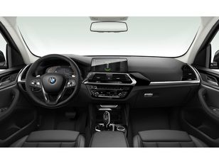 Fotos de BMW X3 xDrive20d color Negro. Año 2021. 140KW(190CV). Diésel. En concesionario Amiocar S.A. de Coruña