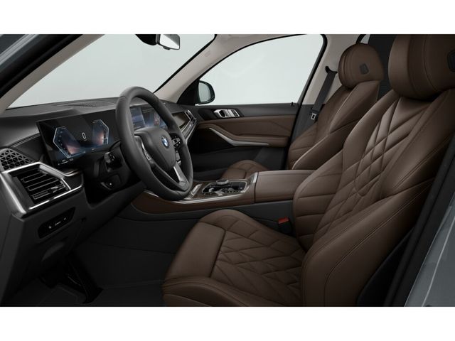 BMW X5 xDrive30d color Gris. Año 2024. 219KW(298CV). Diésel. En concesionario Movilnorte El Plantio de Madrid