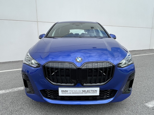 BMW Serie 2 218i Active Tourer color Azul. Año 2025. 100KW(136CV). Gasolina. En concesionario Novomóvil Oleiros de Coruña