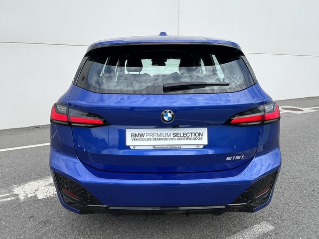 BMW Serie 2 218i Active Tourer color Azul. Año 2025. 100KW(136CV). Gasolina. En concesionario Novomóvil Oleiros de Coruña