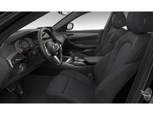 Fotos de BMW Serie 5 530i color Negro. Año 2021. 185KW(252CV). Gasolina. En concesionario Móvil Begar Alicante de Alicante