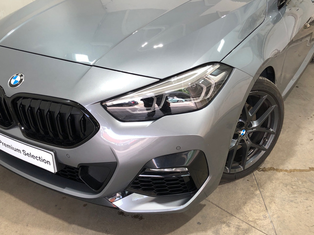 BMW Serie 2 218i Gran Coupe color Gris. Año 2022. 103KW(140CV). Gasolina. En concesionario Movilnorte Las Rozas de Madrid