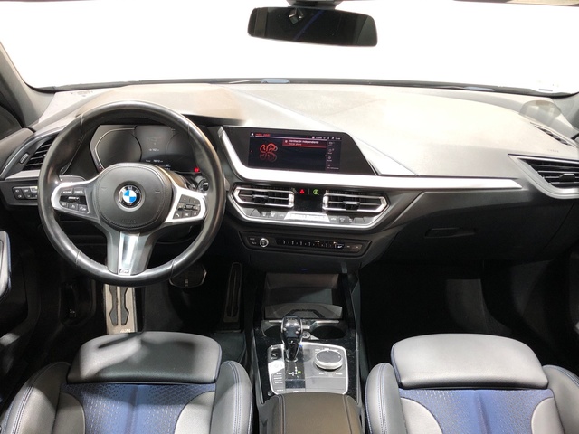BMW Serie 1 116d color Negro. Año 2021. 85KW(116CV). Diésel. En concesionario Movilnorte Las Rozas de Madrid