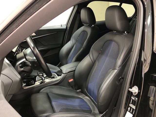 BMW Serie 1 116d color Negro. Año 2021. 85KW(116CV). Diésel. En concesionario Movilnorte Las Rozas de Madrid