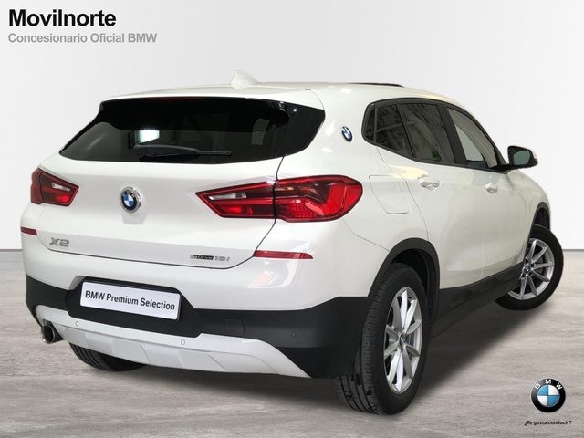 BMW X2 sDrive18i color Blanco. Año 2019. 103KW(140CV). Gasolina. En concesionario Movilnorte El Carralero de Madrid
