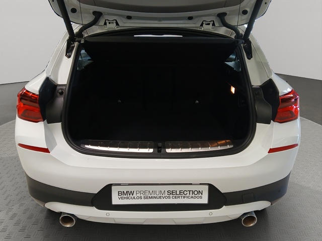 BMW X2 sDrive20i color Blanco. Año 2018. 141KW(192CV). Gasolina. En concesionario GANDIA Automoviles Fersan, S.A. de Valencia
