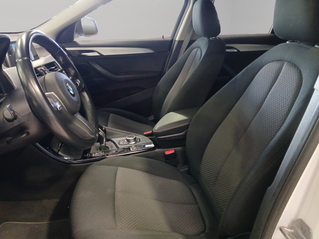 BMW X2 sDrive20i color Blanco. Año 2018. 141KW(192CV). Gasolina. En concesionario GANDIA Automoviles Fersan, S.A. de Valencia