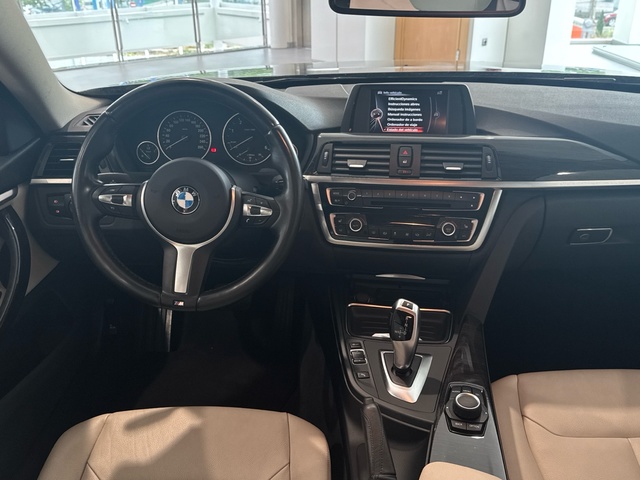 BMW Serie 4 420d Gran Coupe color Marrón. Año 2016. 135KW(184CV). Diésel. En concesionario Motor Gorbea de Álava