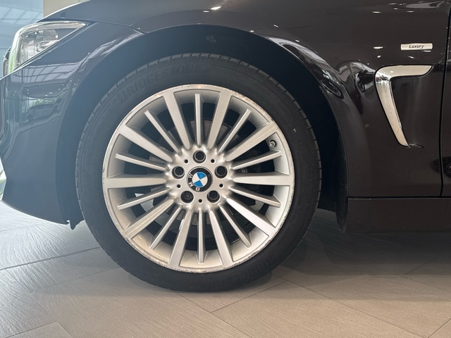 BMW Serie 4 420d Gran Coupe color Marrón. Año 2016. 135KW(184CV). Diésel. En concesionario Motor Gorbea de Álava
