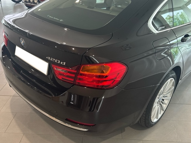 BMW Serie 4 420d Gran Coupe color Marrón. Año 2016. 135KW(184CV). Diésel. En concesionario Motor Gorbea de Álava