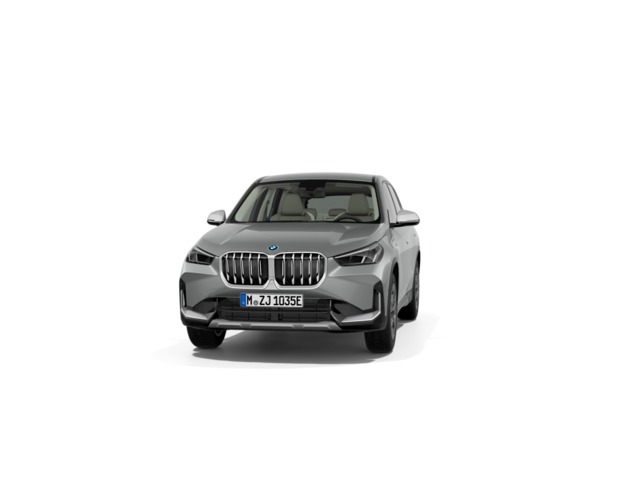 BMW X1 xDrive25e color Gris Plata. Año 2022. 180KW(245CV). Híbrido Electro/Gasolina. En concesionario Movitransa Cars Jerez de Cádiz