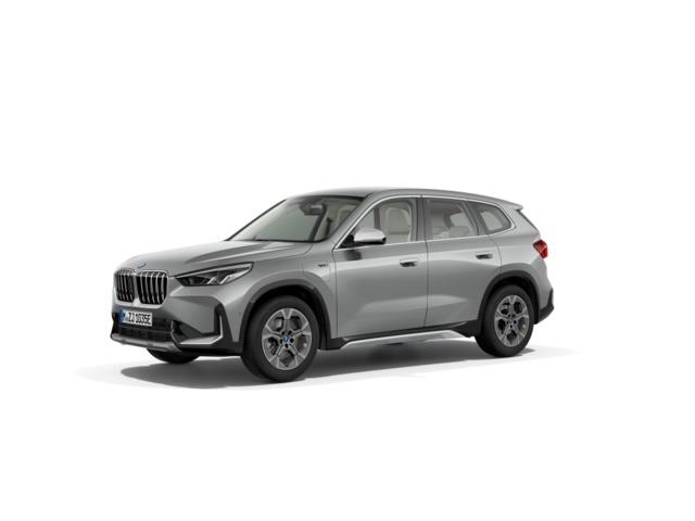BMW X1 xDrive25e color Gris Plata. Año 2022. 180KW(245CV). Híbrido Electro/Gasolina. En concesionario Movitransa Cars Jerez de Cádiz