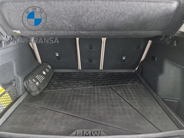 BMW X1 xDrive25e color Gris Plata. Año 2022. 180KW(245CV). Híbrido Electro/Gasolina. En concesionario Movitransa Cars Huelva de Huelva