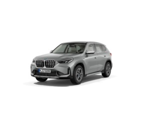 Fotos de BMW X1 xDrive25e color Gris Plata. Año 2022. 180KW(245CV). Híbrido Electro/Gasolina. En concesionario Movitransa Cars Jerez de Cádiz