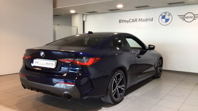 BMW Serie 4 420i Coupe color Azul. Año 2022. 135KW(184CV). Gasolina. En concesionario BYmyCAR Madrid - Alcalá de Madrid