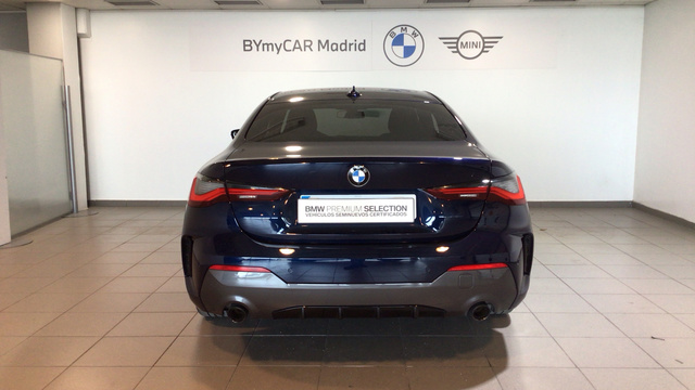 BMW Serie 4 420i Coupe color Azul. Año 2022. 135KW(184CV). Gasolina. En concesionario BYmyCAR Madrid - Alcalá de Madrid