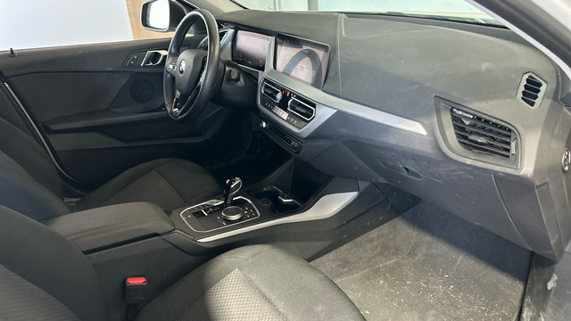 fotoG 7 del BMW Serie 1 118i 103 kW (140 CV) 140cv Gasolina del 2022 en Madrid