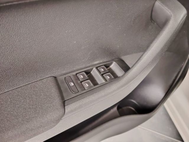 Skoda Fabia 1.0 TSI Ambition Plus 70 kW (95 CV)