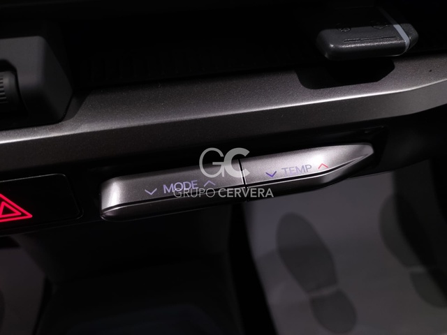 Foto 23 Kia EV3 Air Standard Range 150 kW (204 CV)