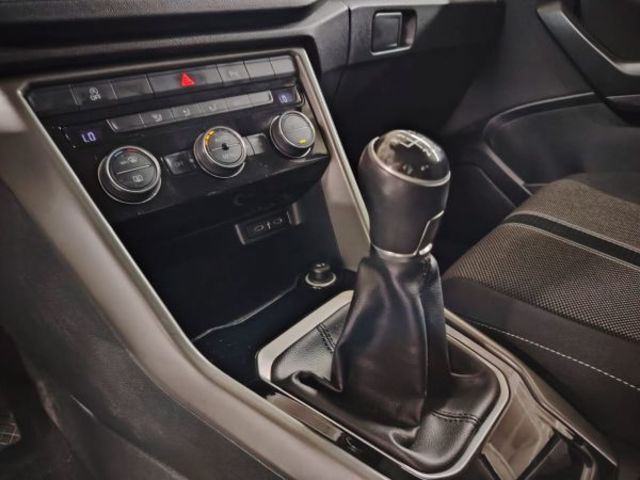 Volkswagen T-Roc Advance 1.0 TSI 81 kW (110 CV)