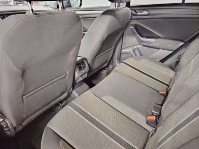 Volkswagen T-Roc Advance 1.0 TSI 81 kW (110 CV)