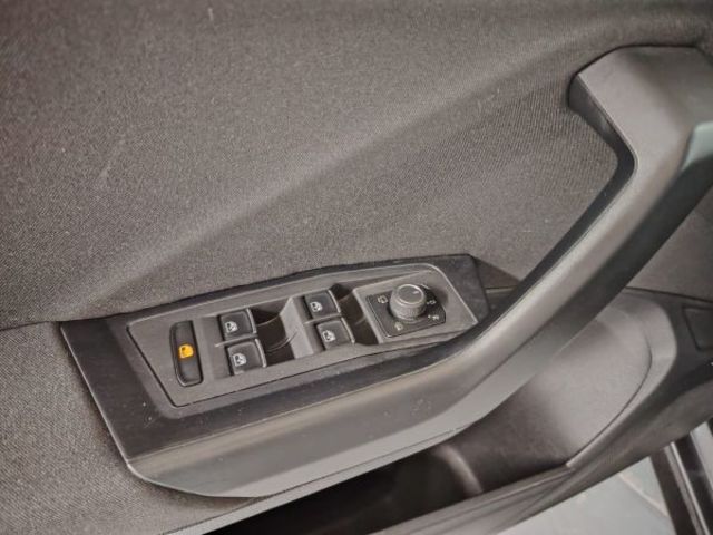 Volkswagen T-Roc Advance 1.0 TSI 81 kW (110 CV)