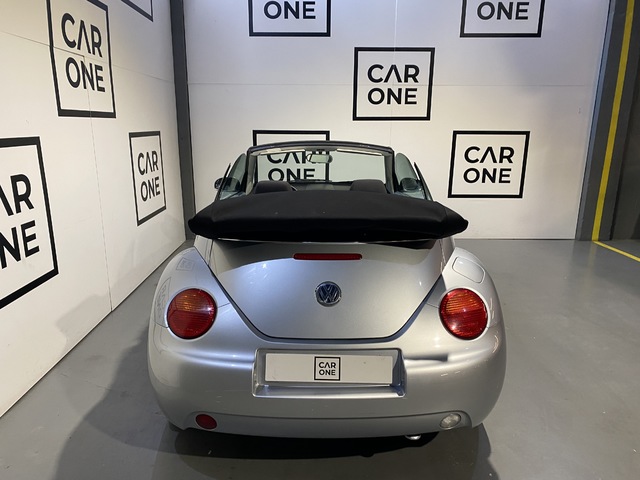 Volkswagen Beetle Cabrio 1.6 75 kW (102 CV)