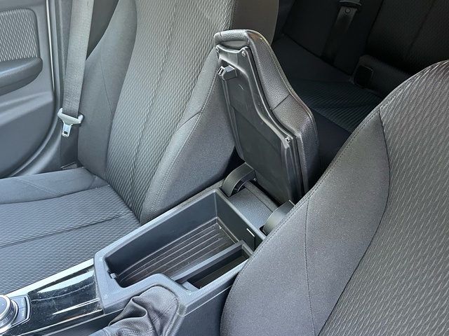 BMW Serie 3 320i color Blanco. Año 2018. 135KW(184CV). Gasolina. En concesionario Celtamotor Vigo de Pontevedra