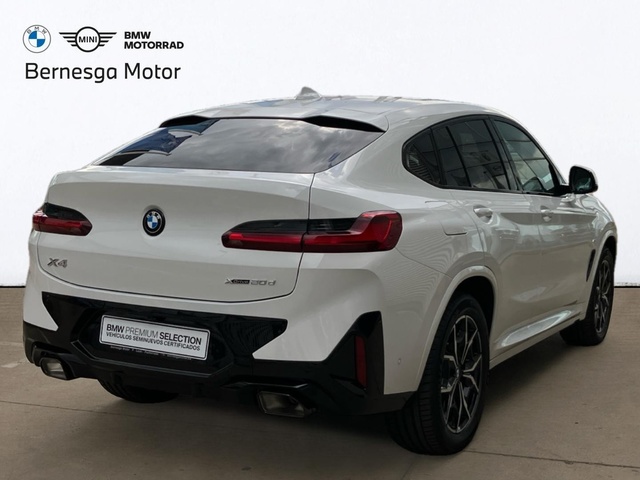 BMW X4 xDrive20d color Blanco. Año 2025. 140KW(190CV). Diésel. En concesionario Bernesga Motor León (Bmw y Mini) de León