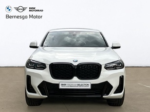 Fotos de BMW X4 xDrive20d color Blanco. Año 2025. 140KW(190CV). Diésel. En concesionario Bernesga Motor León (Bmw y Mini) de León