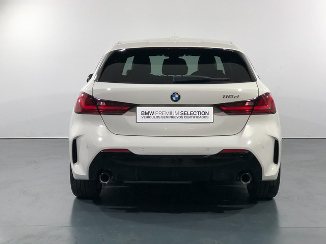 BMW Serie 1 118d color Blanco. Año 2020. 110KW(150CV). Diésel. En concesionario Proa Premium Palma de Baleares