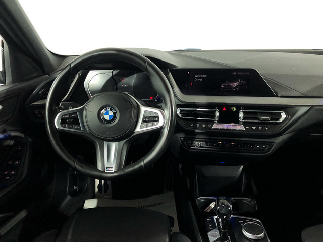 BMW Serie 1 118d color Blanco. Año 2020. 110KW(150CV). Diésel. En concesionario Proa Premium Palma de Baleares