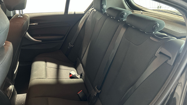 fotoG 8 del BMW Serie 1 116d 85 kW (116 CV) 116cv Diésel del 2018 en Madrid