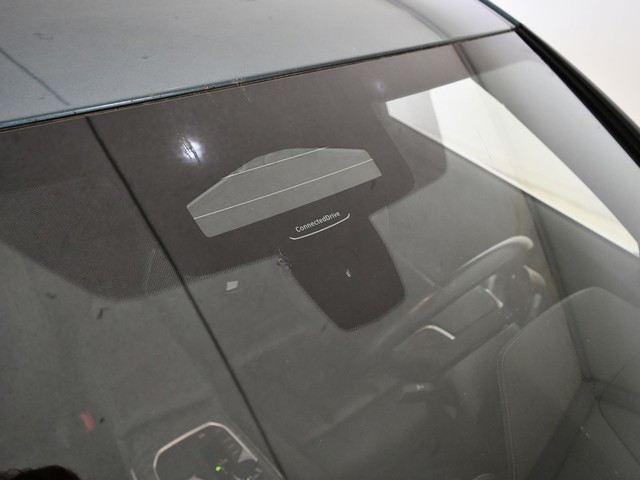 BMW Serie 3 330e color Azul. Año 2021. 215KW(292CV). Híbrido Electro/Gasolina. En concesionario BYmyCAR Madrid - Alcalá de Madrid