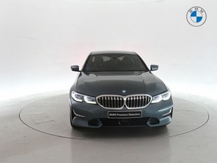 Fotos de BMW Serie 3 330e color Azul. Año 2021. 215KW(292CV). Híbrido Electro/Gasolina. En concesionario BYmyCAR Madrid - Alcalá de Madrid