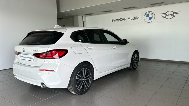 BMW Serie 1 118d color Blanco. Año 2021. 110KW(150CV). Diésel. En concesionario BYmyCAR Madrid - Alcalá de Madrid