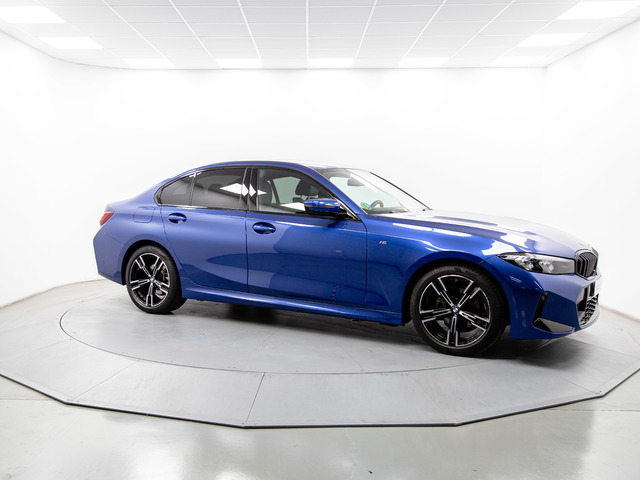 BMW Serie 3 318d color Azul. Año 2024. 110KW(150CV). Diésel. En concesionario Movil Begar Petrer de Alicante
