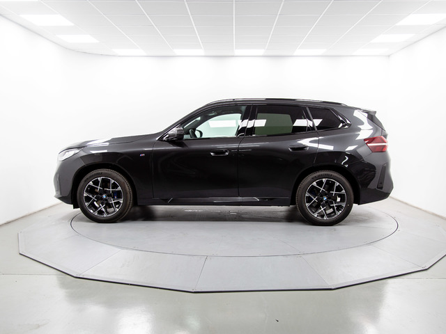 BMW X3 xDrive20i color Gris. Año 2024. 153KW(208CV). Gasolina. En concesionario Móvil Begar Alicante de Alicante