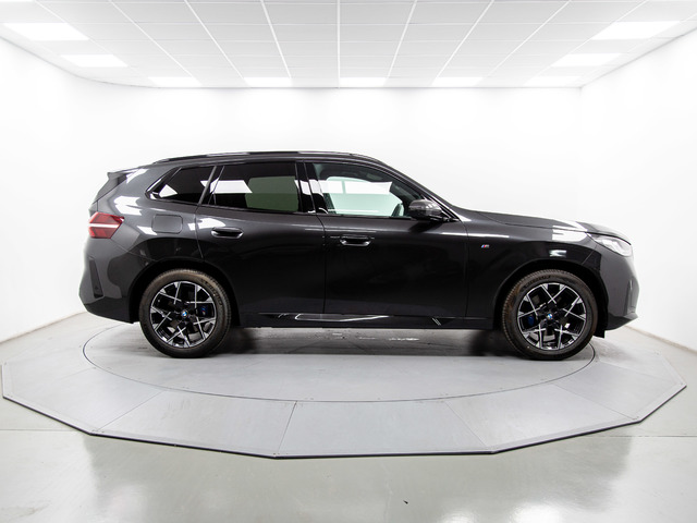 BMW X3 xDrive20i color Gris. Año 2024. 153KW(208CV). Gasolina. En concesionario Móvil Begar Alicante de Alicante