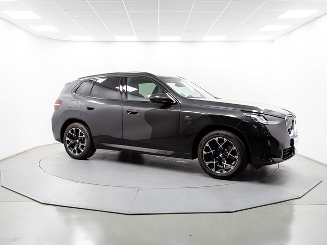 BMW X3 xDrive20i color Gris. Año 2024. 153KW(208CV). Gasolina. En concesionario Móvil Begar Alicante de Alicante