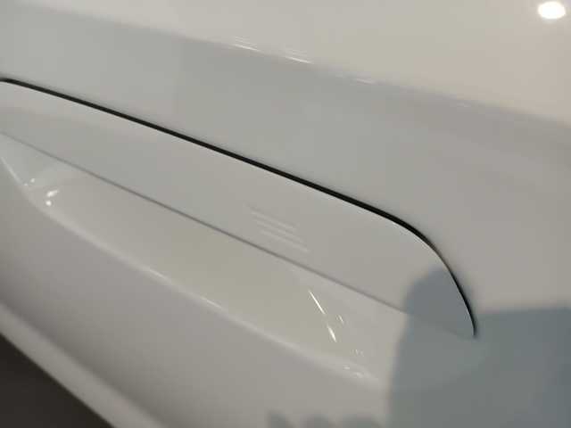 BMW X1 sDrive18d color Blanco. Año 2025. 110KW(150CV). Diésel. En concesionario Adler Motor S.L. TOLEDO de Toledo