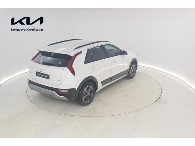 Foto 11 Kia Niro 1.6 GDi HEV Drive 104 kW (141 CV)
